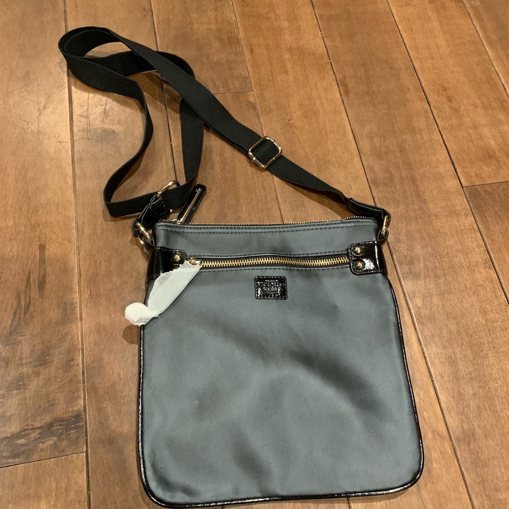 🔴 BAGS BOGO 50% off 🔴 
NWOT